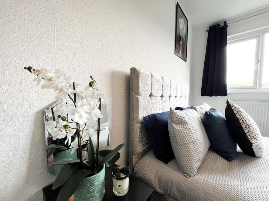 3 Bedroom House With Free Parking Τσάταμ Εξωτερικό φωτογραφία
