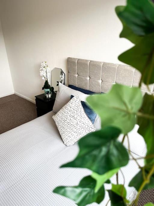 3 Bedroom House With Free Parking Τσάταμ Εξωτερικό φωτογραφία
