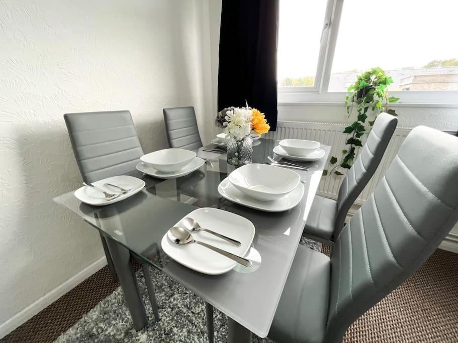 3 Bedroom House With Free Parking Τσάταμ Εξωτερικό φωτογραφία